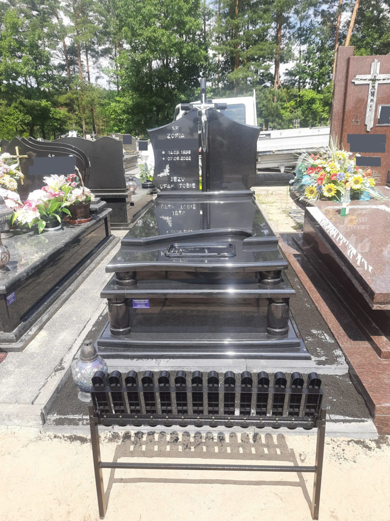 Read more about the article Wyszukany nagrobek w miejscowości Ruda Różaniecka