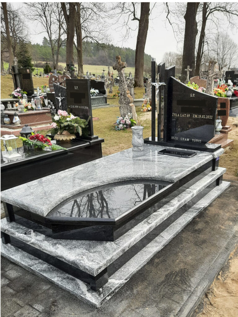 Read more about the article Nagrobek w gminie Horyniec-Zdrój