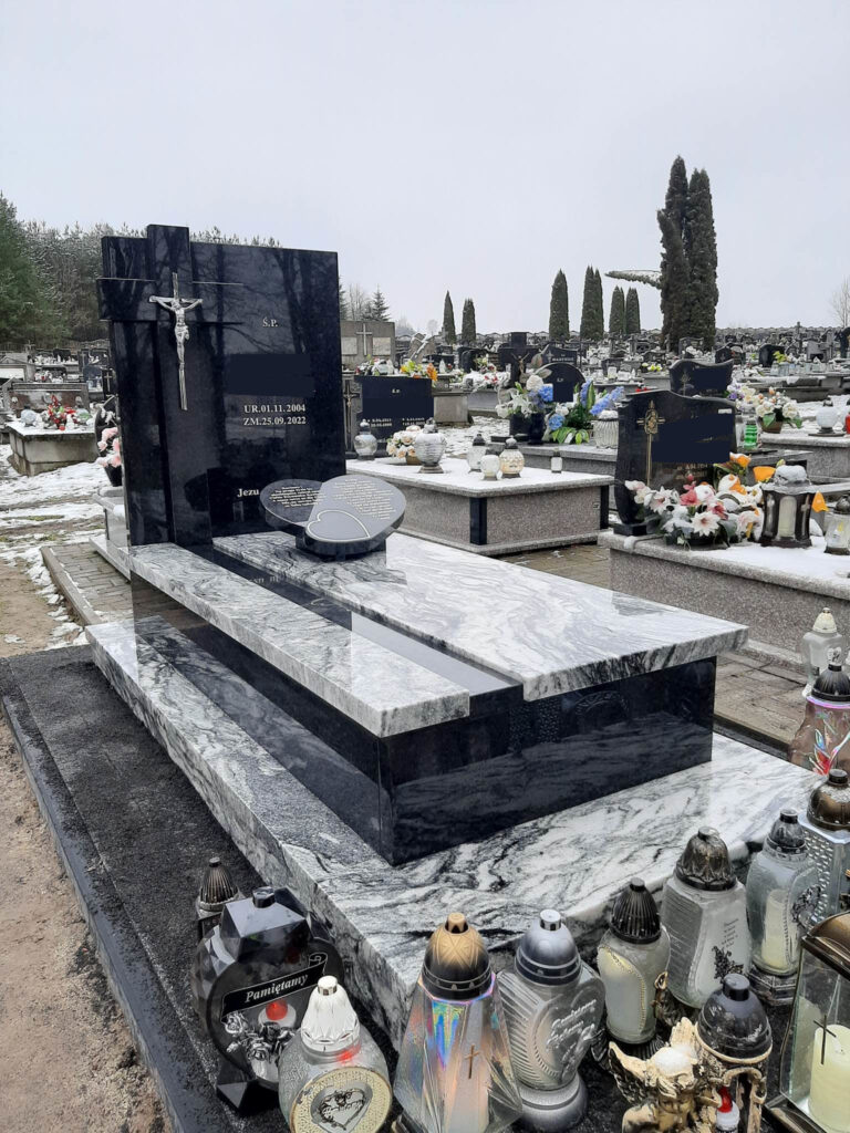 Read more about the article Pojedynczy pomnik w Bełżcu