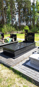 Read more about the article Pomnik w Łukawicy