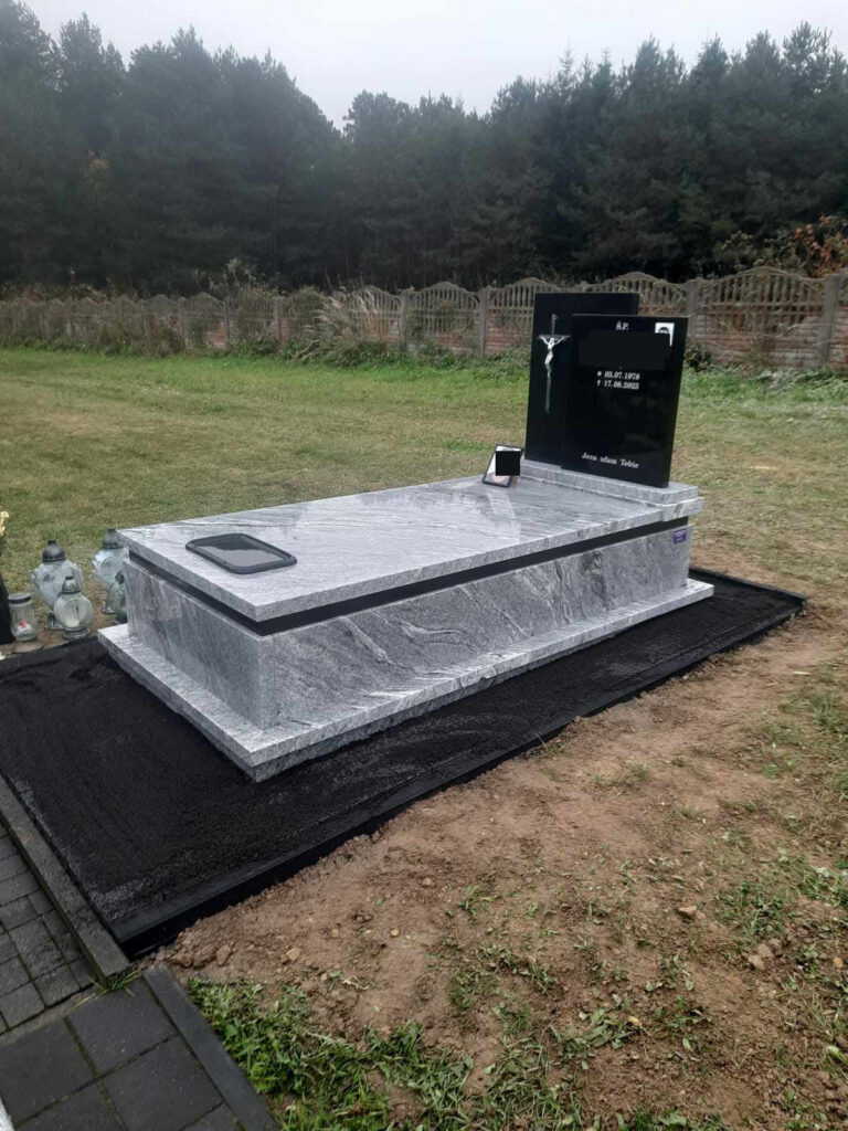 Read more about the article Nagrobek w Bełżcu