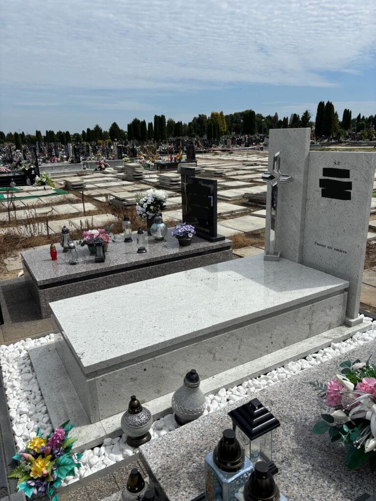 Read more about the article Nagrobek w Zamościu