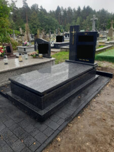 Read more about the article Nagrobek w Bełżcu