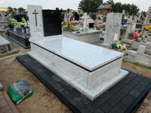 Read more about the article Nagrobek w Gródku